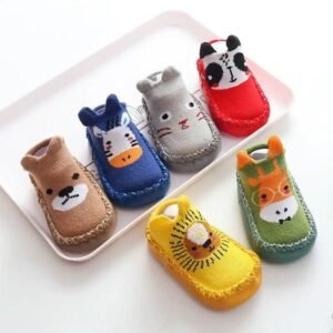 chaussettes chausson bebe confortables et sures pour petits pieds 971