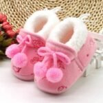 chaussons anti derapants pour les premiers pas de bebe rose 0 6 mois 776