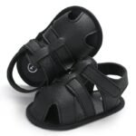 chaussons bebe antiderapants avec fermeture a scratch et service 147