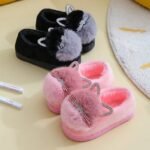 chaussons confortables et elegants avec semelle antiglisse 606