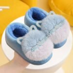 chaussons confortables et elegants avec semelle antiglisse bleu 474
