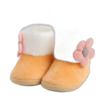 chaussons coton bebe montants chauds blanc 14680 chaussons doux et chauds pour le confort de vos petits pieds jaune 921