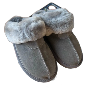 chaussons en cuir avec finition exterieure et fourrure naturelle 130