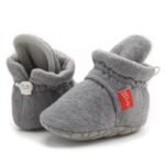 chaussons doux et respirants pour bebes avec semelle antiderapante 254