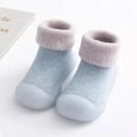 chaussons doux et respirants pour bebes qui commencent a marcher 477