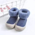 chaussons doux et respirants pour bebes qui commencent a marcher 513