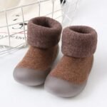 chaussons doux et respirants pour bebes qui commencent a marcher 869