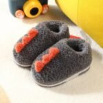 chaussons doux et styles le choix parfait pour petits pieds noir 776