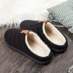 chaussons elegants en polaire moutonnee avec service client premium 985