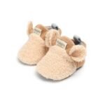 chaussons en coton doux avec semelle antiderapante pour bebe 553