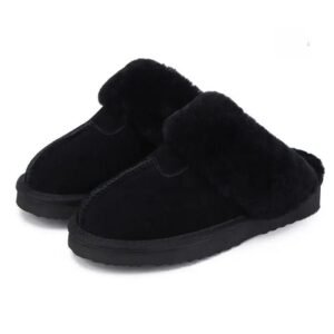 chaussons en cuir daim avec finition exterieure et fourrure 307
