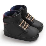 chaussons en cuir souple avec semelle antiderapante pour bebe noir 453