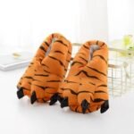 chaussons en pattes danimaux pour enfants confort assure 7 33 35 389
