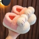 chaussons integralement fermes en polaire douce et isolante rose 987