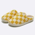 chaussons marrants jaune et blanc confortables antiderapants 33 34 940