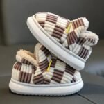 chaussons montants fourres pour un confort optimal en hiver brun 749