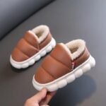 chaussons souples en polaire douce pour un confort optimal brun 544